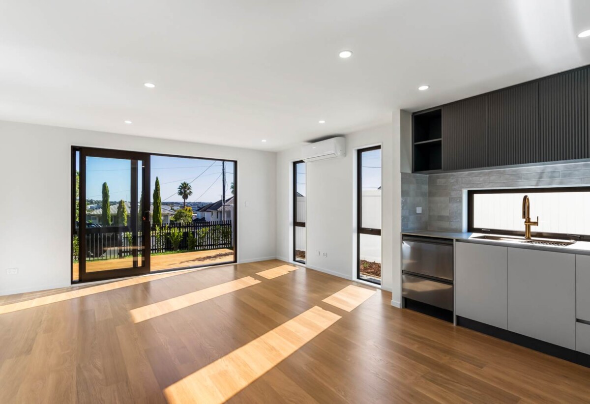 21B Knights Road, Rothesay Bay, Auckland