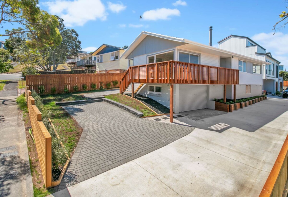 11 Pasteur Place, New Windsor, Auckland