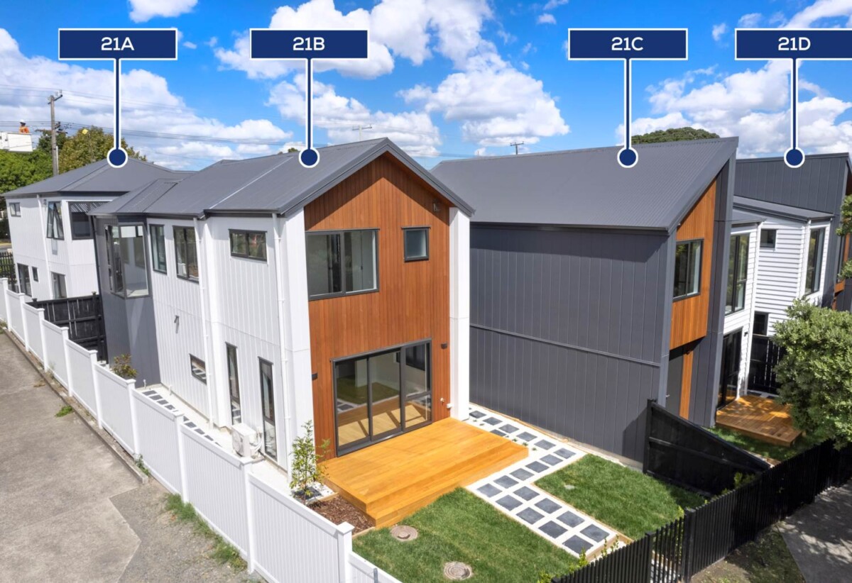 21B Knights Road, Rothesay Bay, Auckland