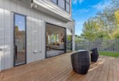 8B Jenanne Place, Totara Vale, Auckland