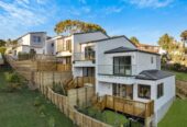 8E Jenanne Place, Totara Vale, Auckland