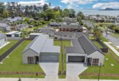 72 Ferndale Drive, Kawakawa Bay, Auckland