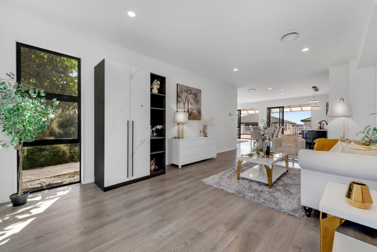 10 Ripa Street, Flat Bush, Auckland