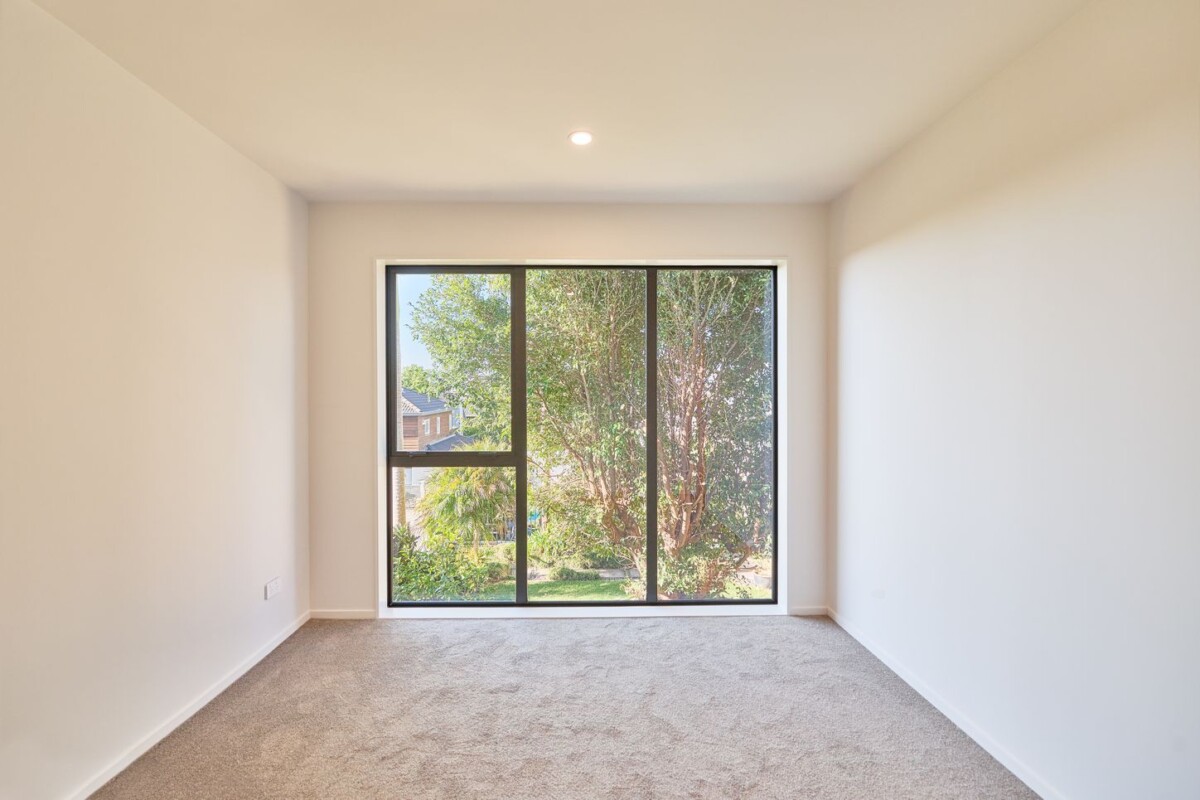 143-147 Carlisle Road, Northcross, Auckland
