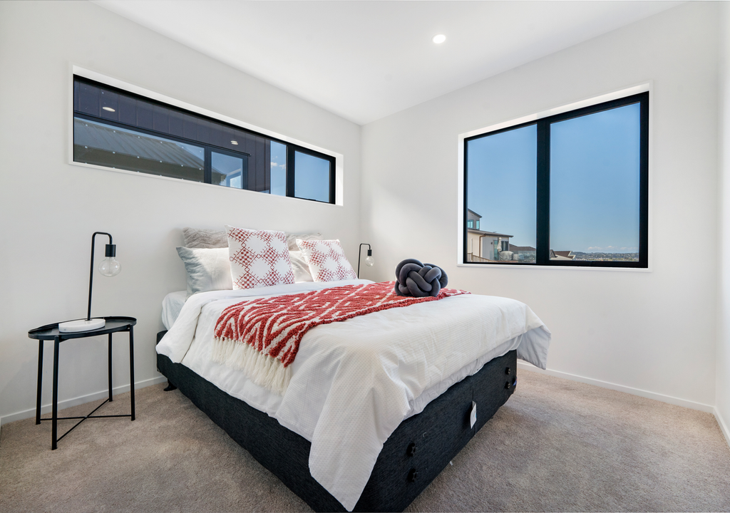 6/90 Picasso Drive, West Harbour, Auckland