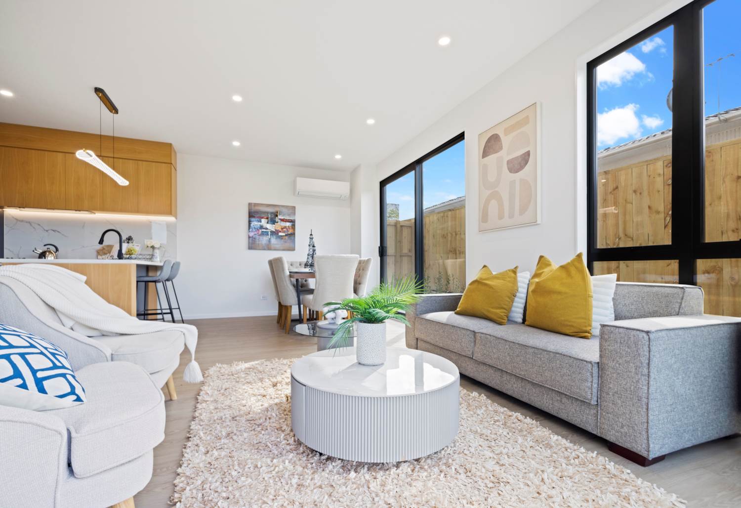 9A Liam Place, Half Moon Bay, Auckland