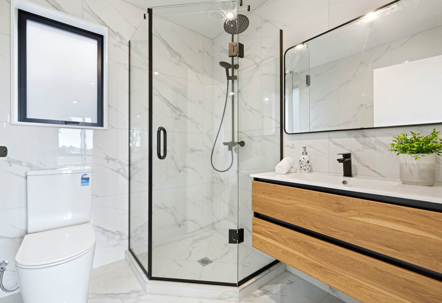 9A Liam Place, Half Moon Bay, Auckland