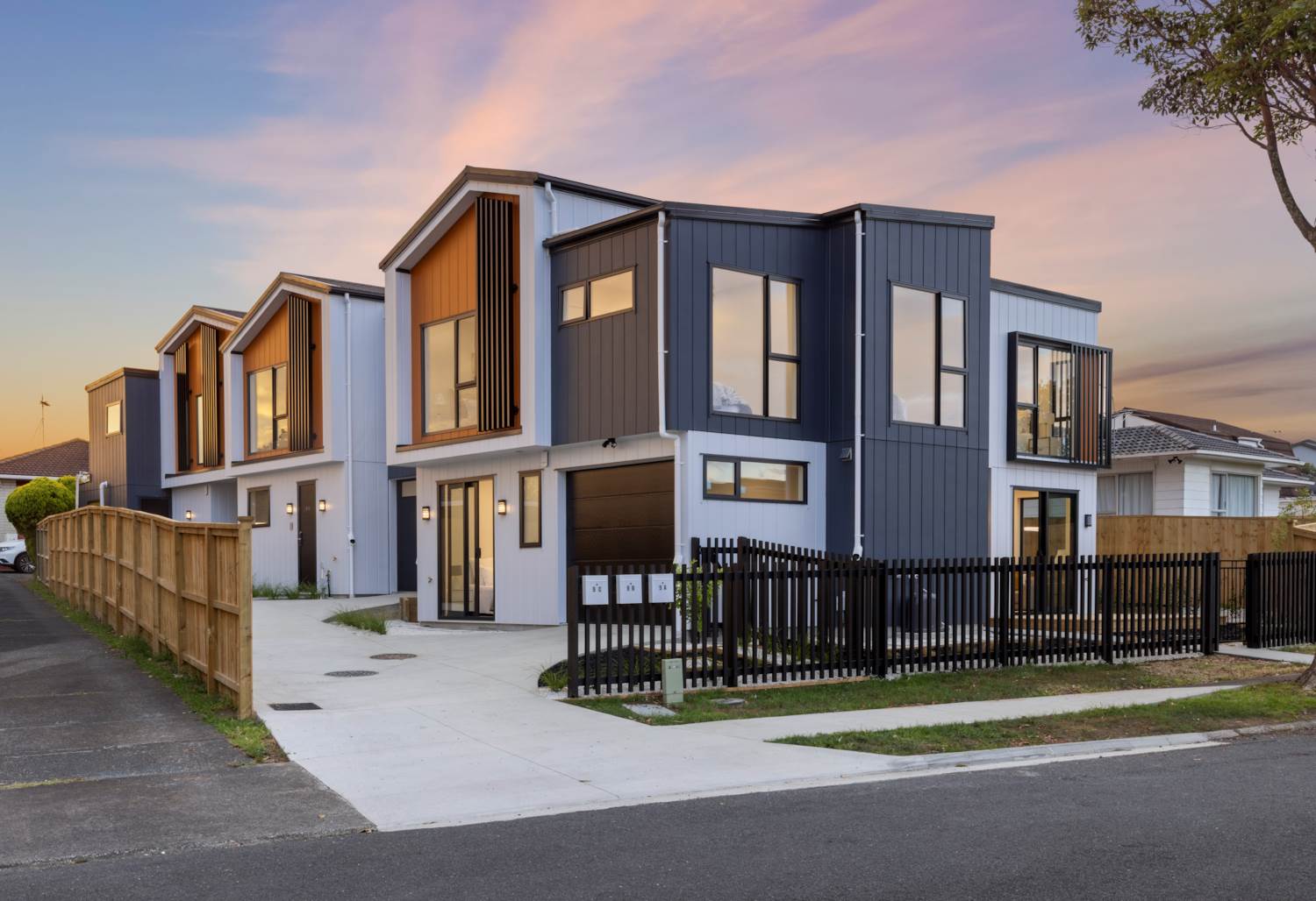 9B Liam place, Half Moon Bay, Auckland