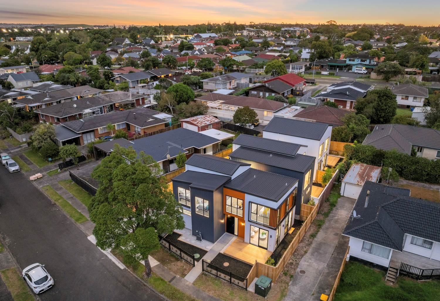 9B Liam place, Half Moon Bay, Auckland