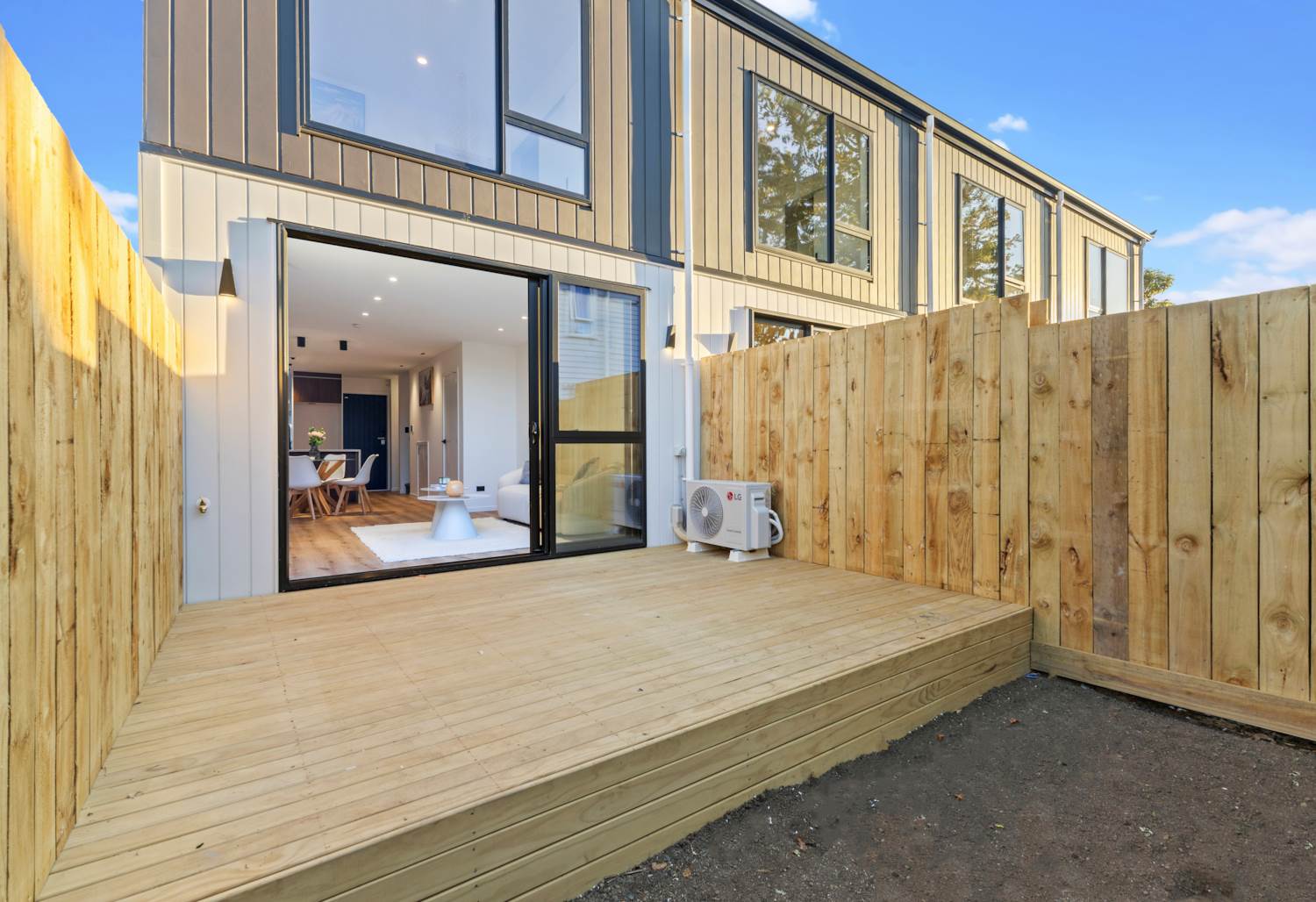 2/4 Osprey Street, Pakuranga, Auckland