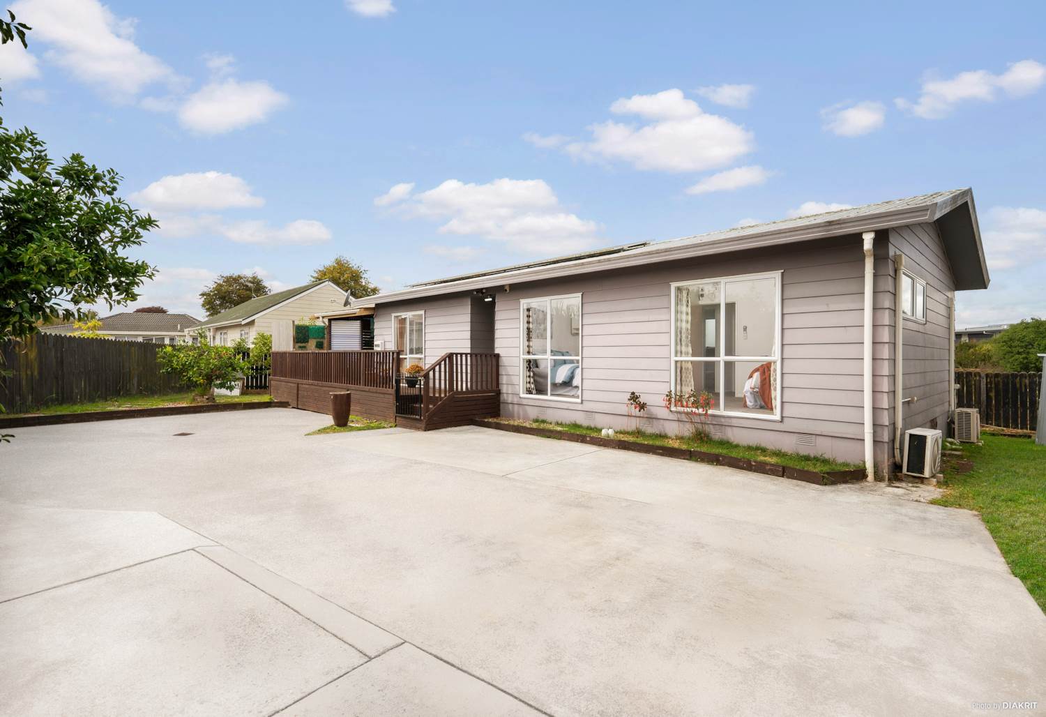 Renovated, Self-Powered Home, 18B Trimdon Street, Randwick Park, Auckland