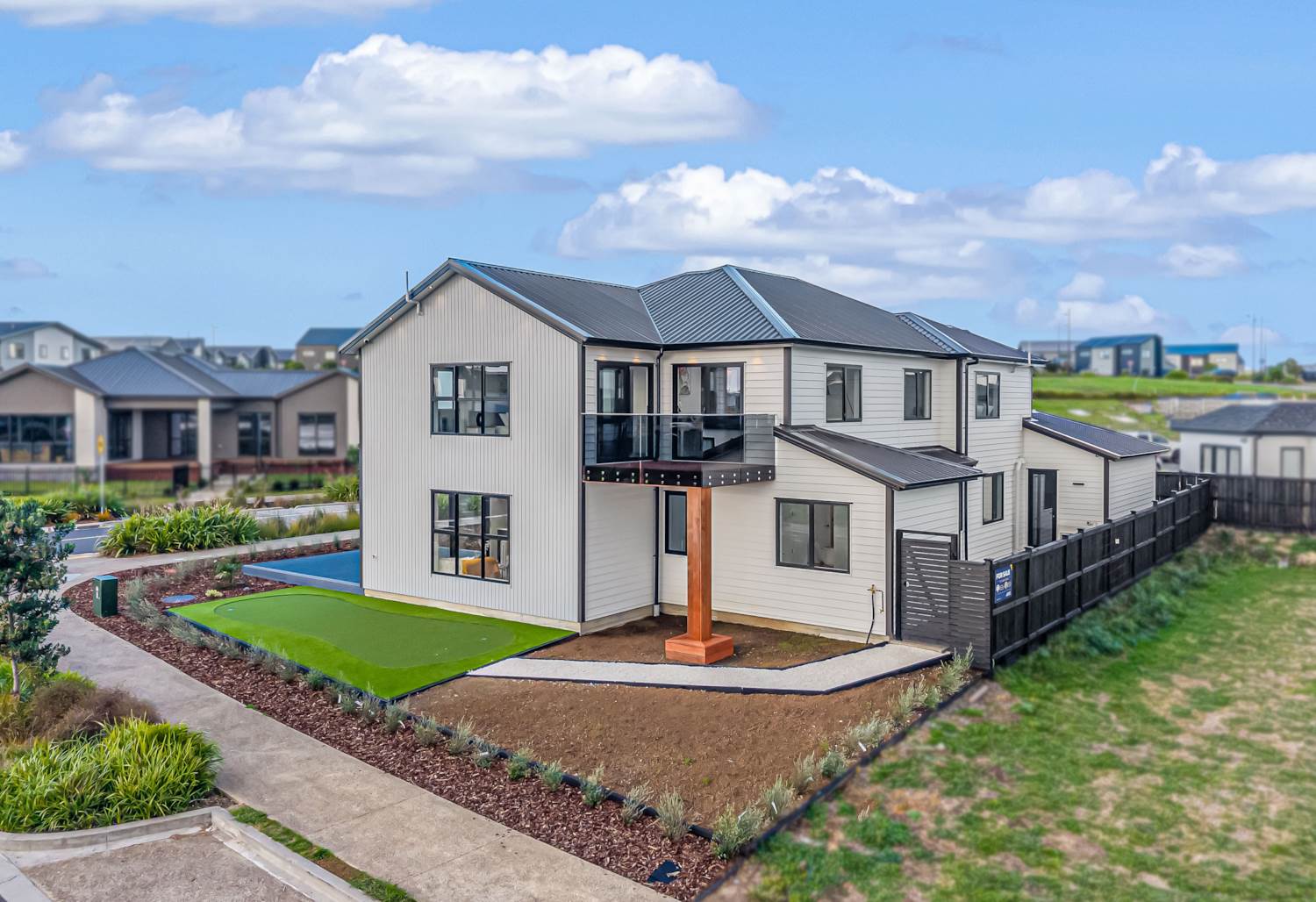 12 Emerald Avenue, Karaka, Auckland