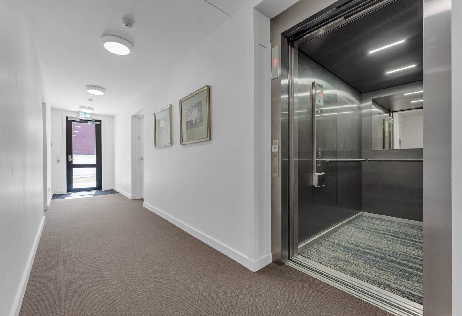 2 beds 1 bath 1 car park apartment, walks to schools, Manurewa town centre, 201/20B Alfriston Road, Manurewa East, Auckland