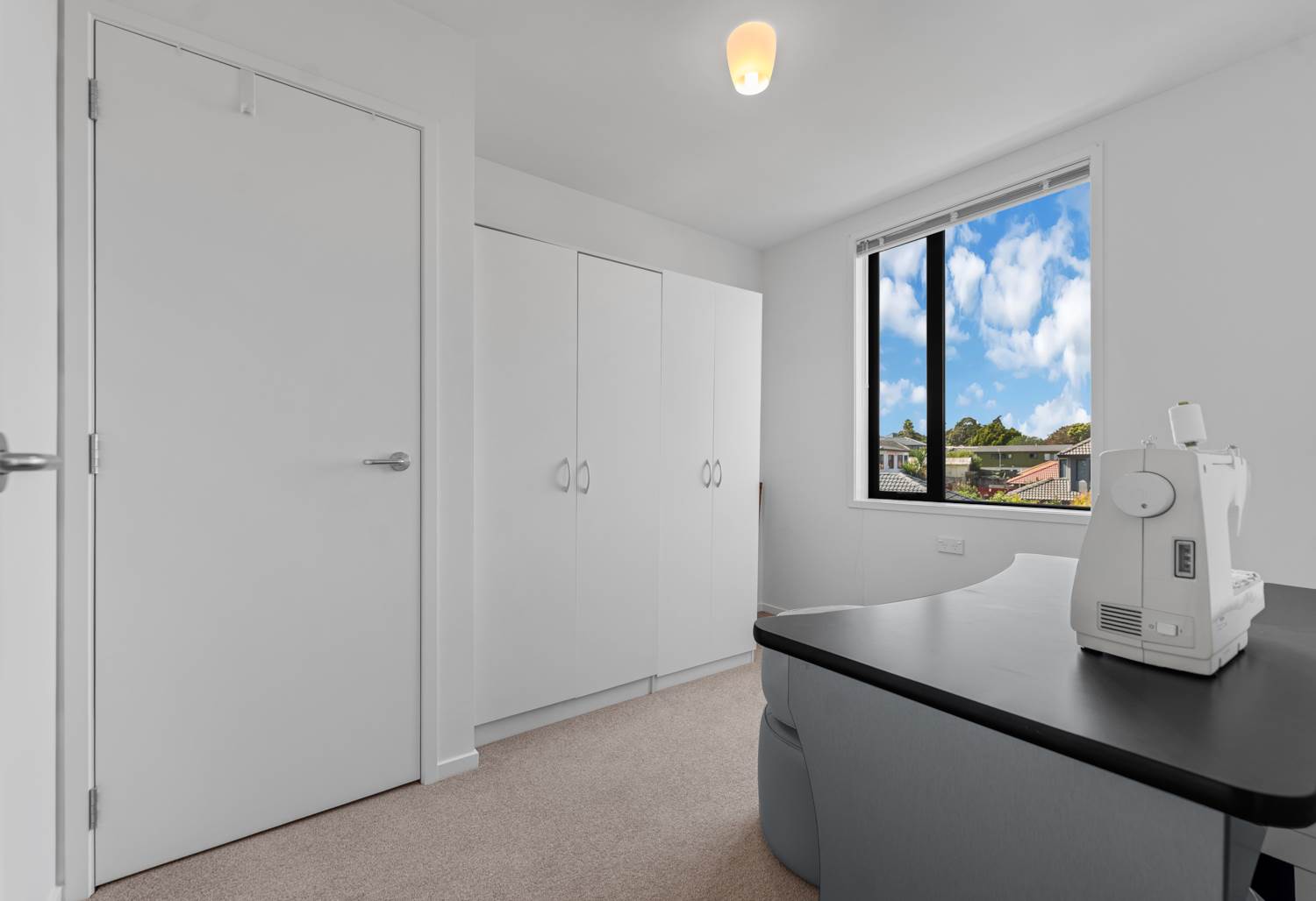 2 beds 1 bath 1 car park apartment, walks to schools, Manurewa town centre, 201/20B Alfriston Road, Manurewa East, Auckland
