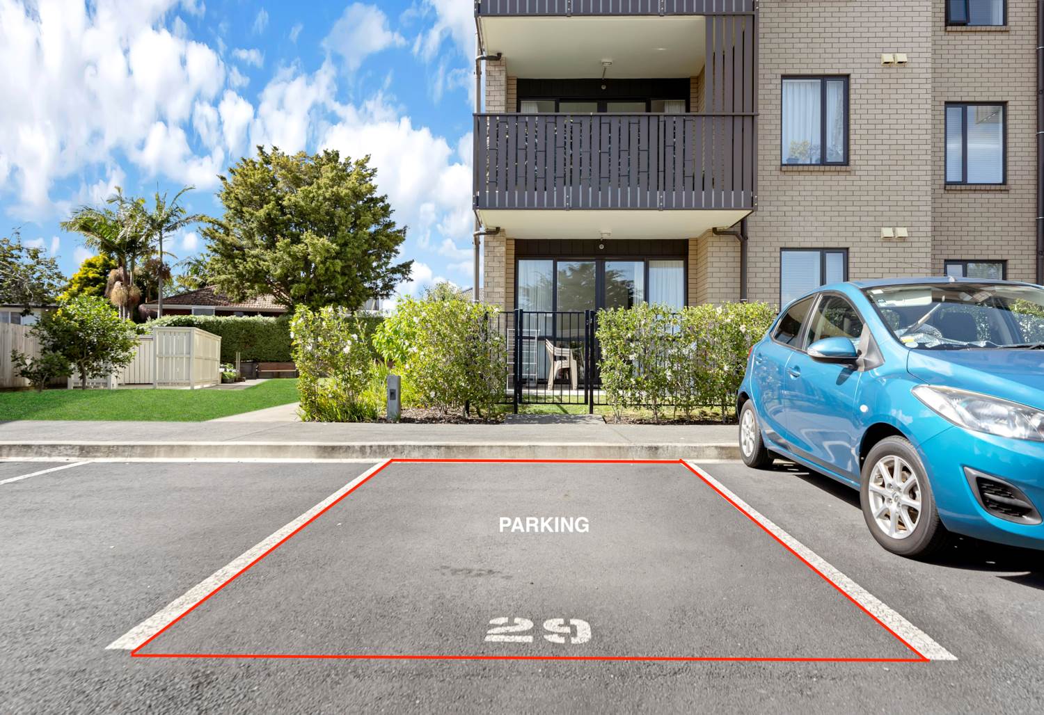2 beds 1 bath 1 car park apartment, walks to schools, Manurewa town centre, 201/20B Alfriston Road, Manurewa East, Auckland