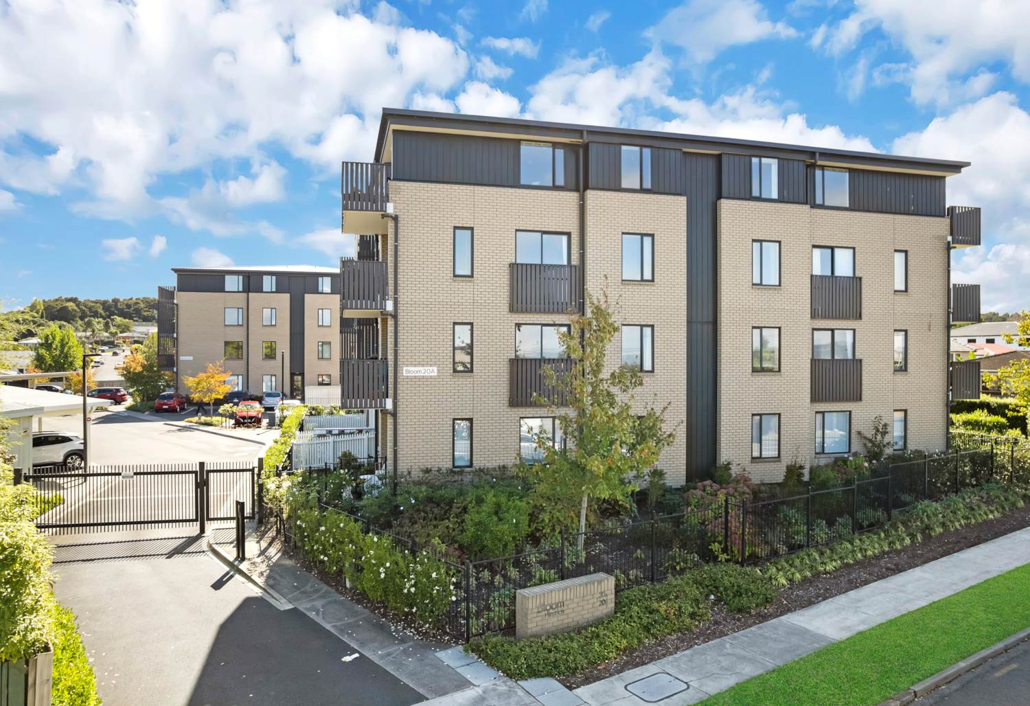2 beds 1 bath 1 car park apartment, walks to schools, Manurewa town centre, 201/20B Alfriston Road, Manurewa East, Auckland