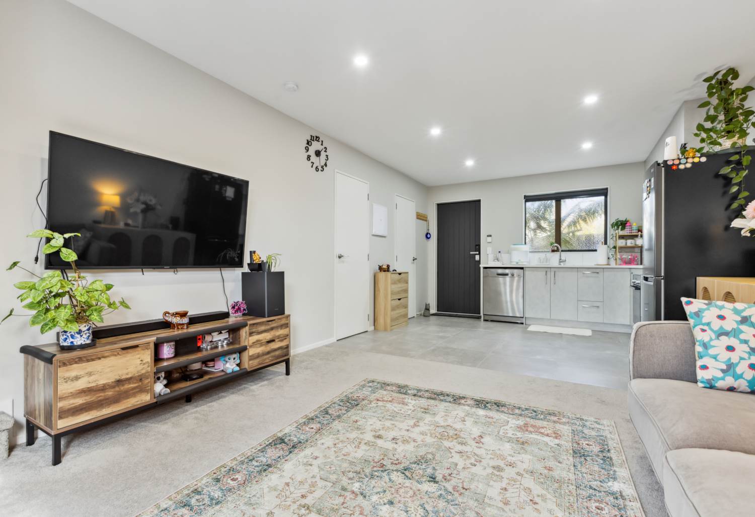 7/30 West Coast Road, Glen Eden, Auckland