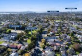 1/112 Gossamer Drive, Pakuranga Heights, Auckland