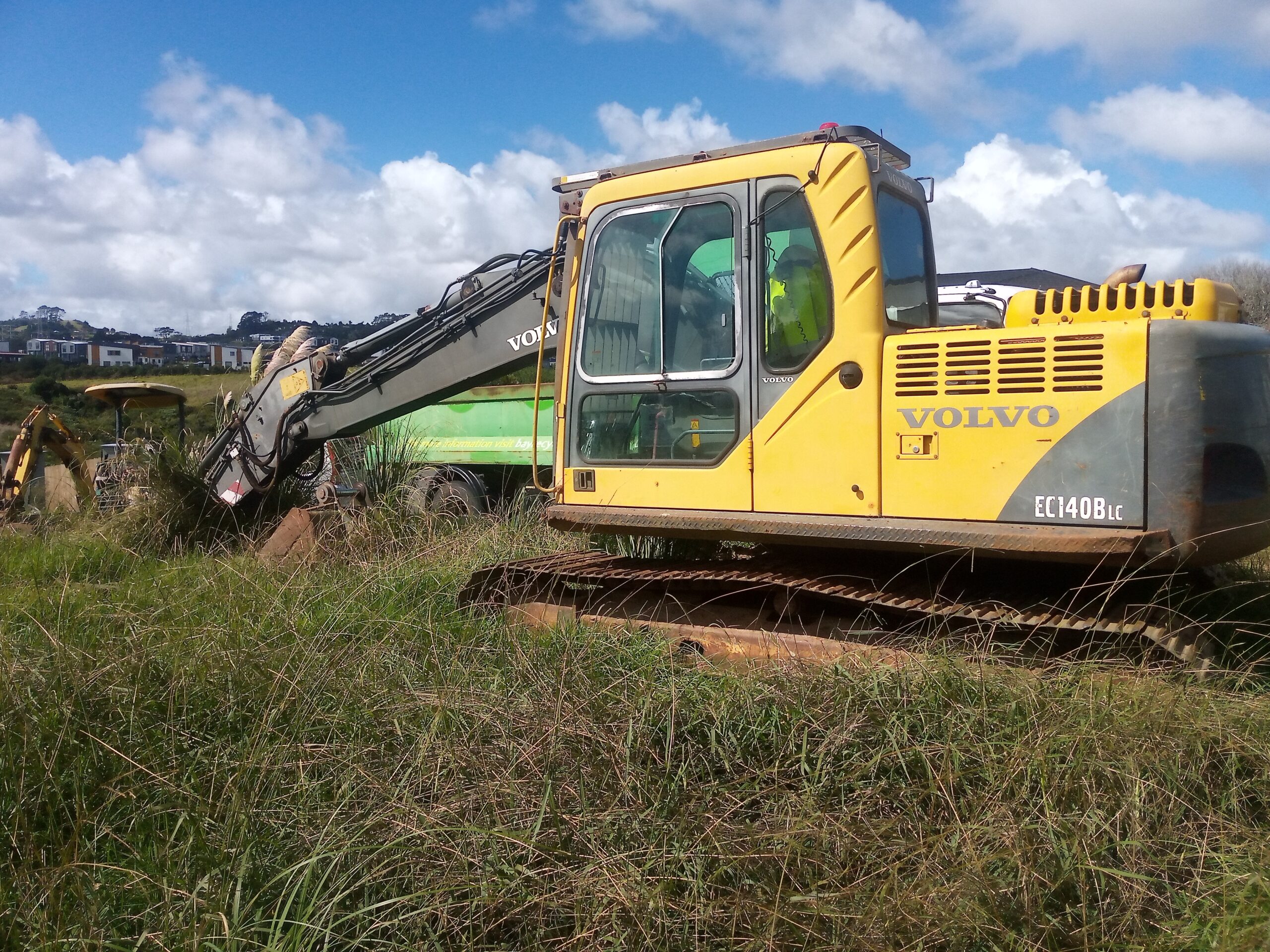 Digger Volvo Ec140B