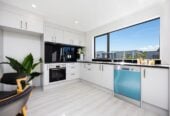 Enquiries Over $900,000, Ignore the C.V.! Selling below CV ( CV$1.125M), 158m2 brandnew freehold 4 beds 3.5 baths home with garage, close to schools, shops, supermarket, parks, 37D Erima Avenue, Point England, Auckland