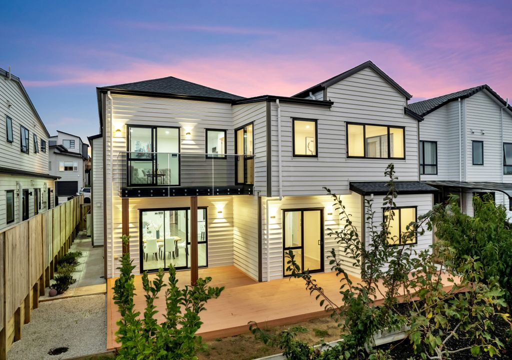 9 Whakahoki Road, Flat Bush, Auckland