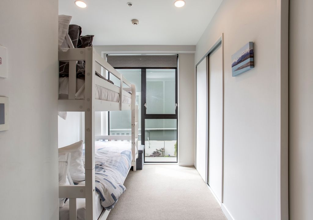 Double Grammar School Zone, 2 beds 2 baths apartment, ust a short walk from Grafton railway station, Newmarket’s retail and entertainment hub, 104/10 Lion Place Epsom, Auckland