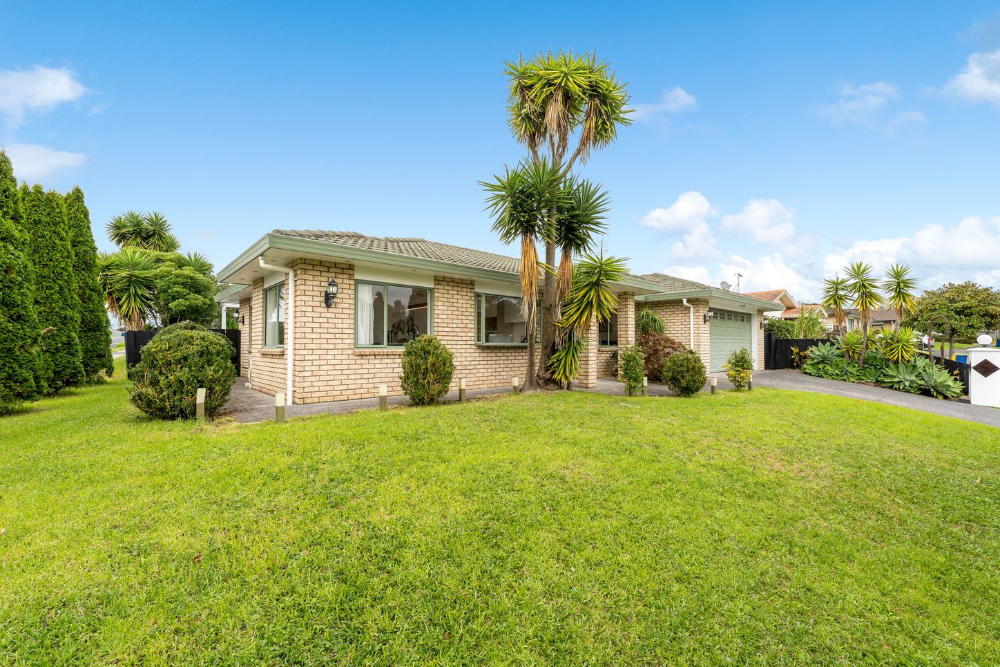 2 Ferngrove Avenue, Ranui, Auckland