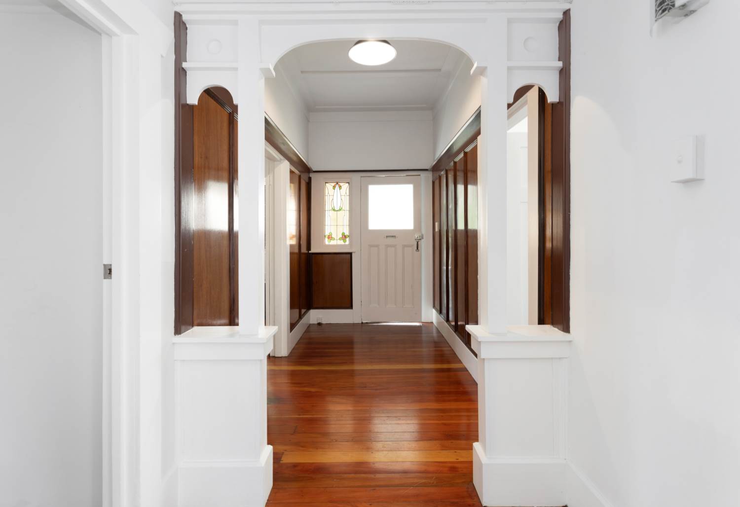 Double Grammar school zone, 5 beds 1.5 baths main home + 3 beds granny + standalone 1 bed 1 bath and laundry sleepout, 2 km to Epsom Girls’ Grammar School, 2.8 km to Auckland Grammar, 7-7A Rangiatea Road, Epsom, Auckland