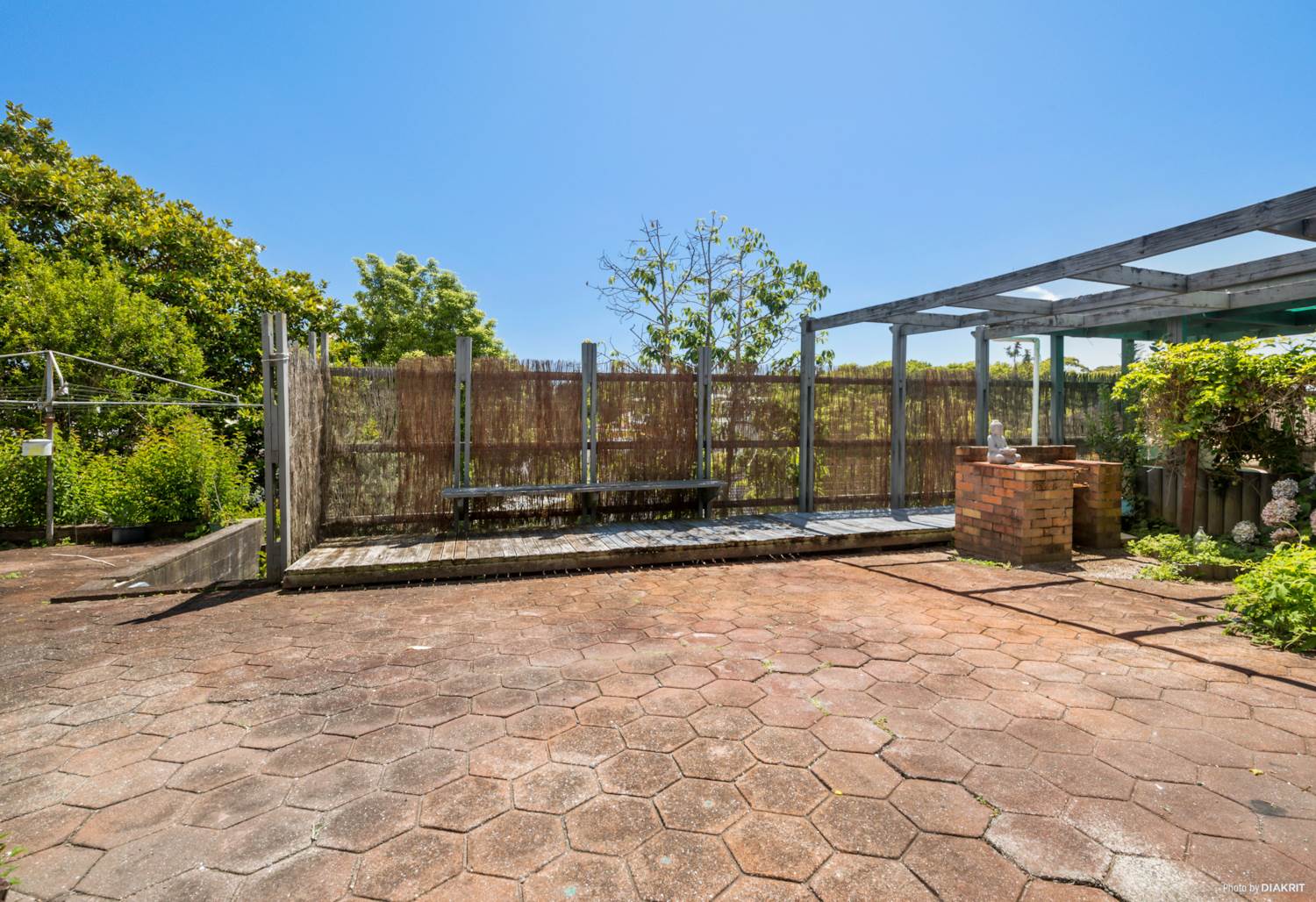 9 Chequers Avenue, Glenfield, Auckland