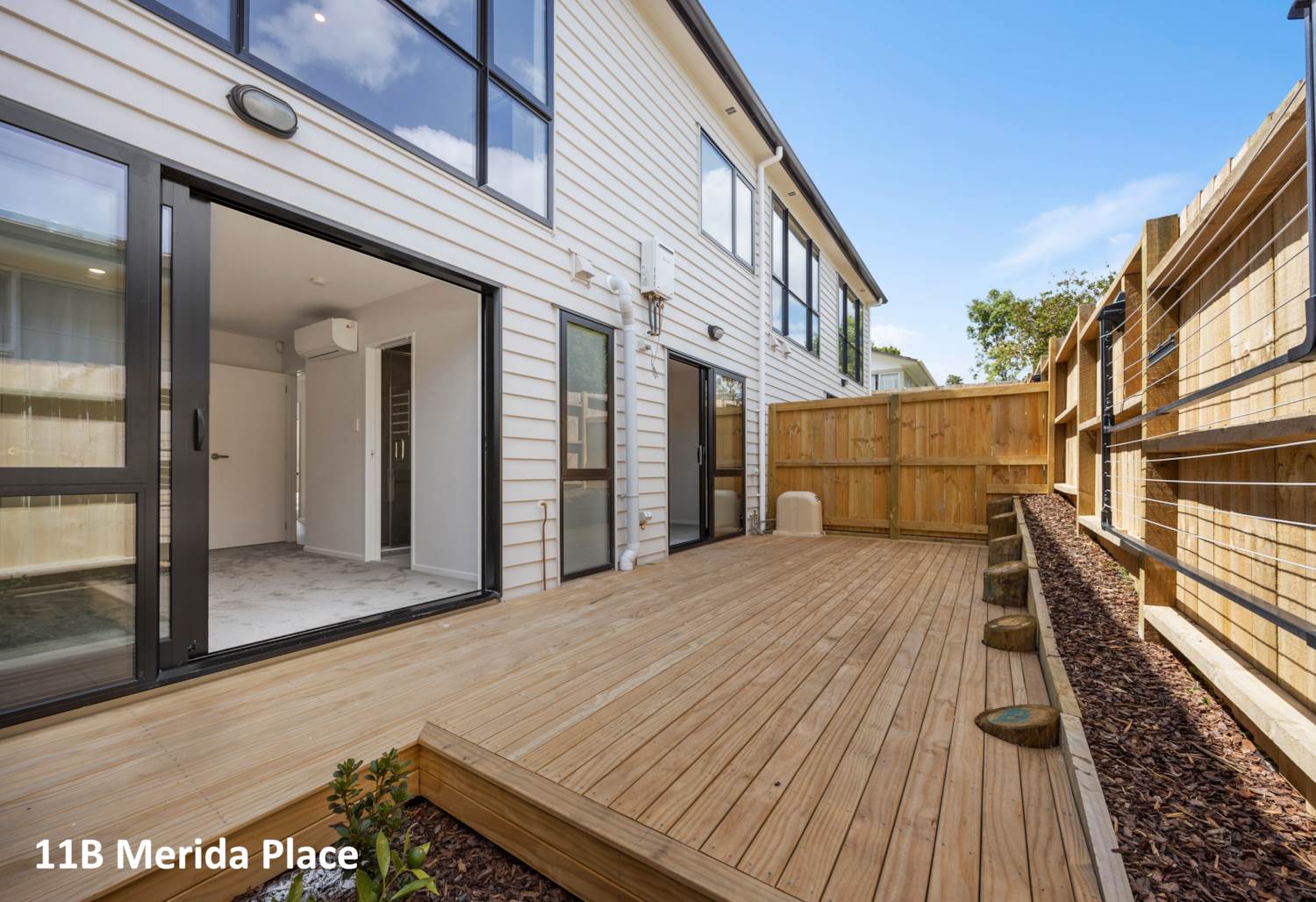 11B Merida Place, Unsworth Heights, Auckland