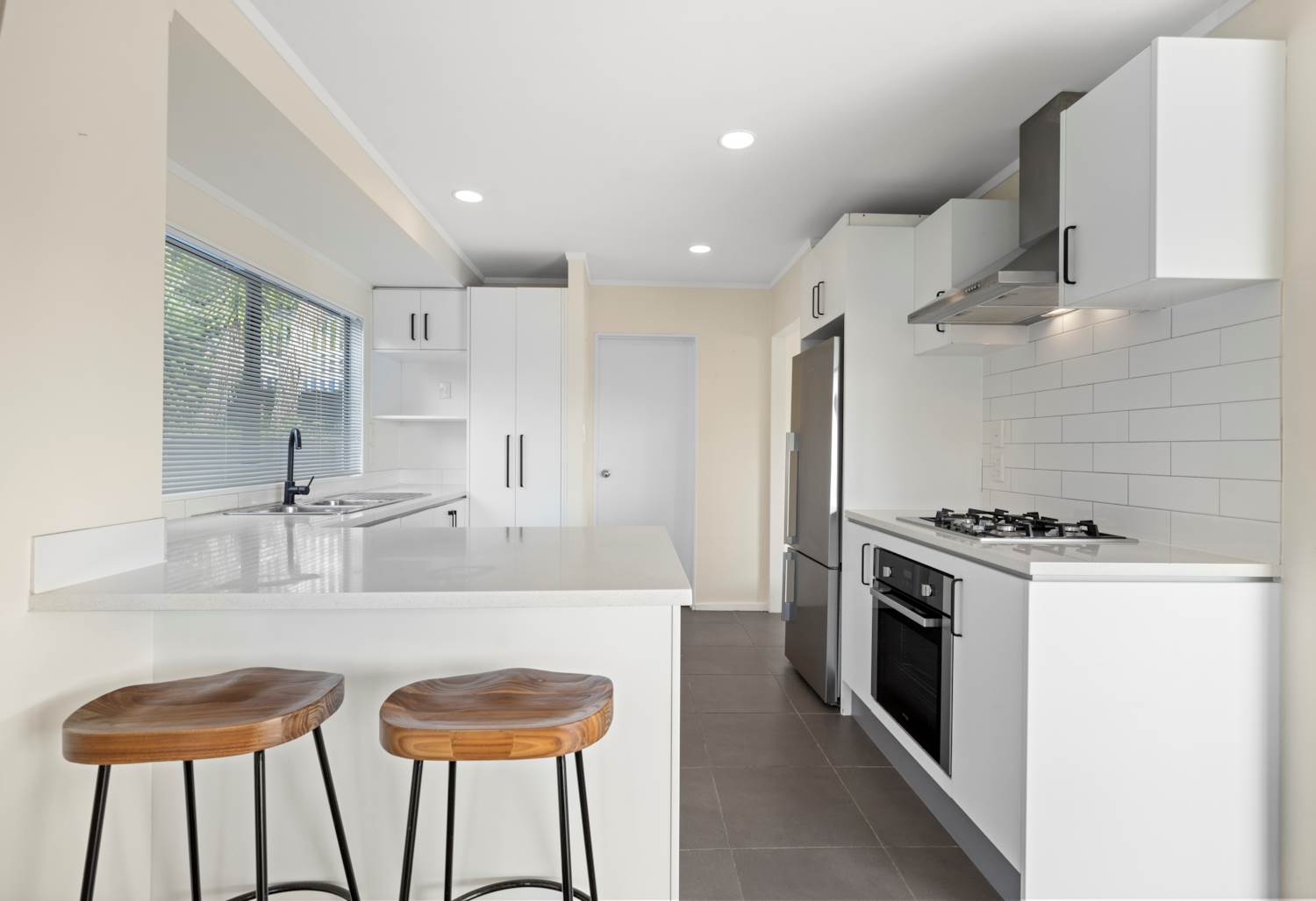 1/27 Sovereign Place, Glenfield, Auckland