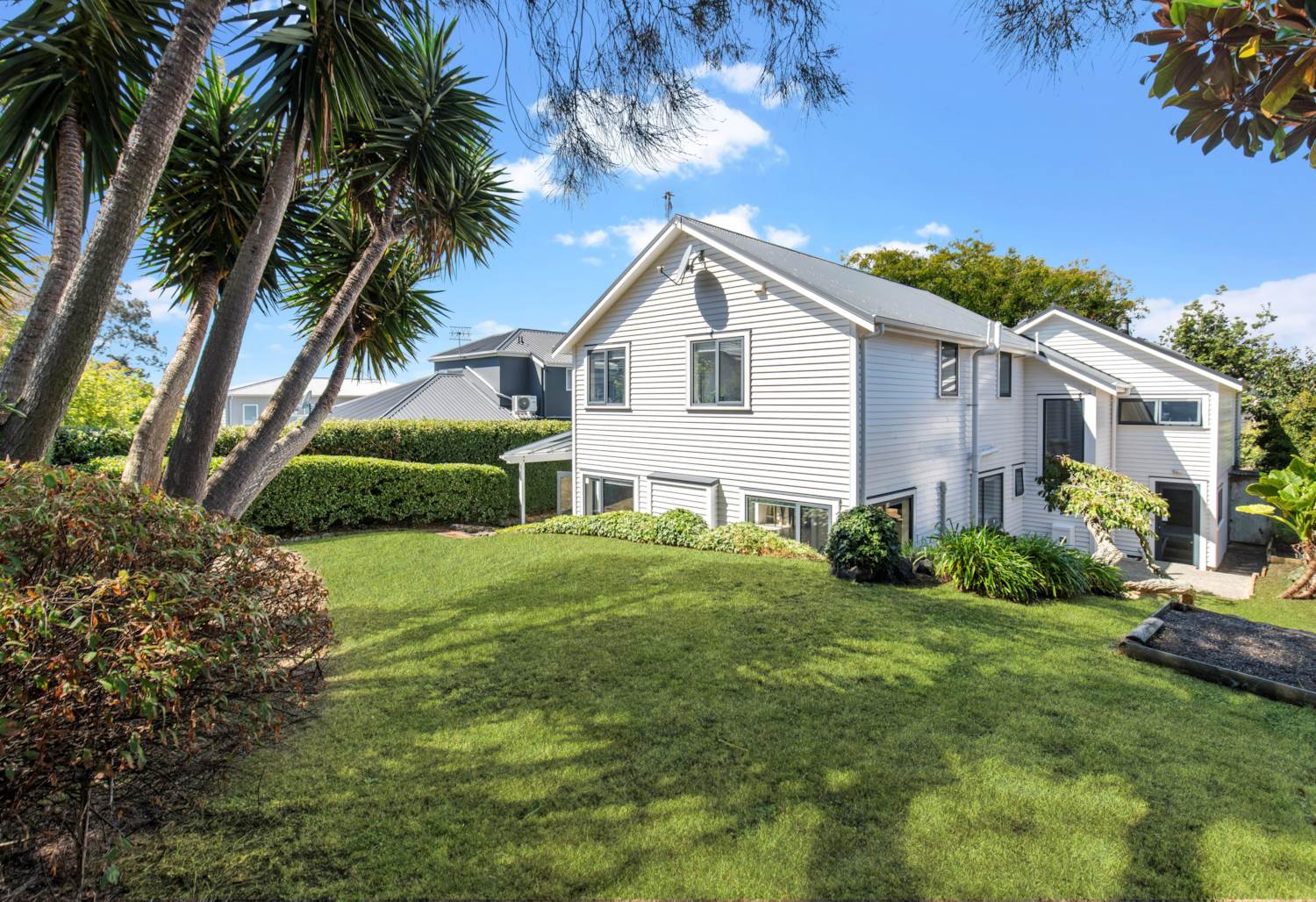 16B Irirangi Road, Greenlane, Auckland