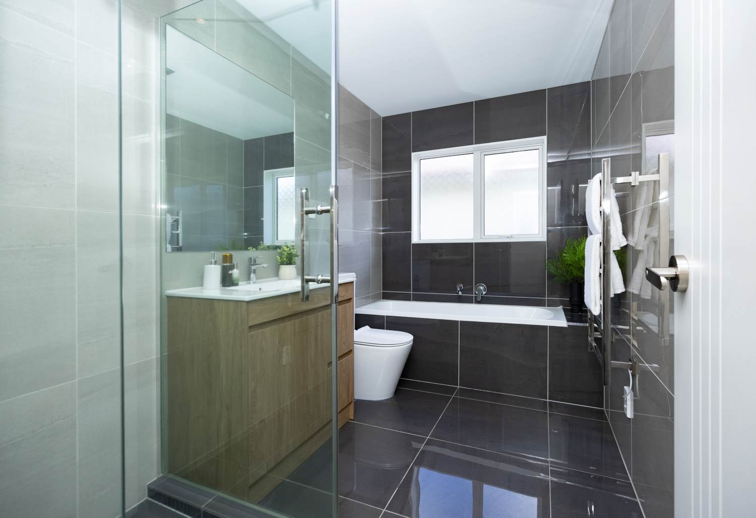 75A Kings Road, Panmure, Auckland