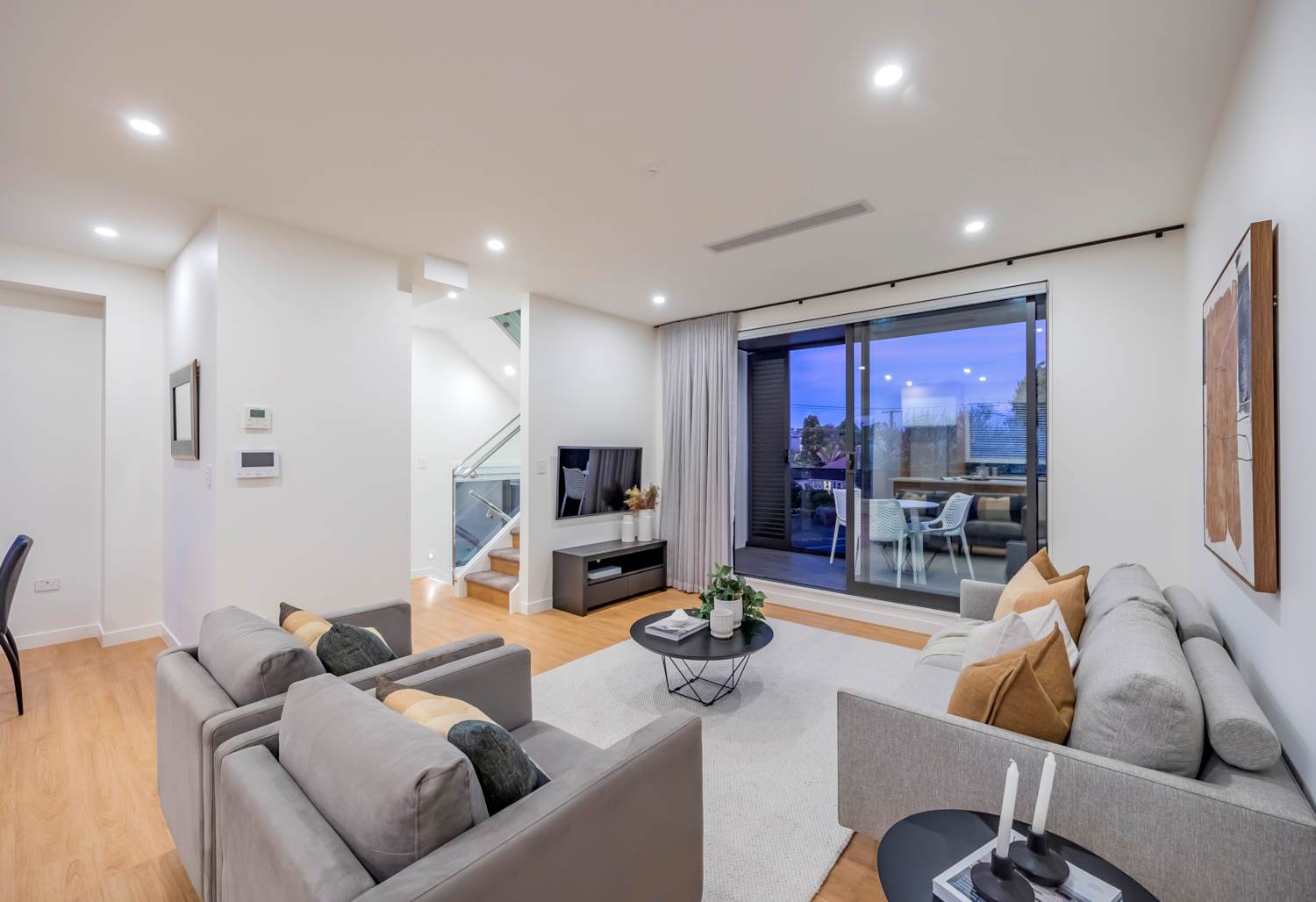Urgent sale, Lot1,2,3/51 Mt Smart Road, Onehunga, Auckland