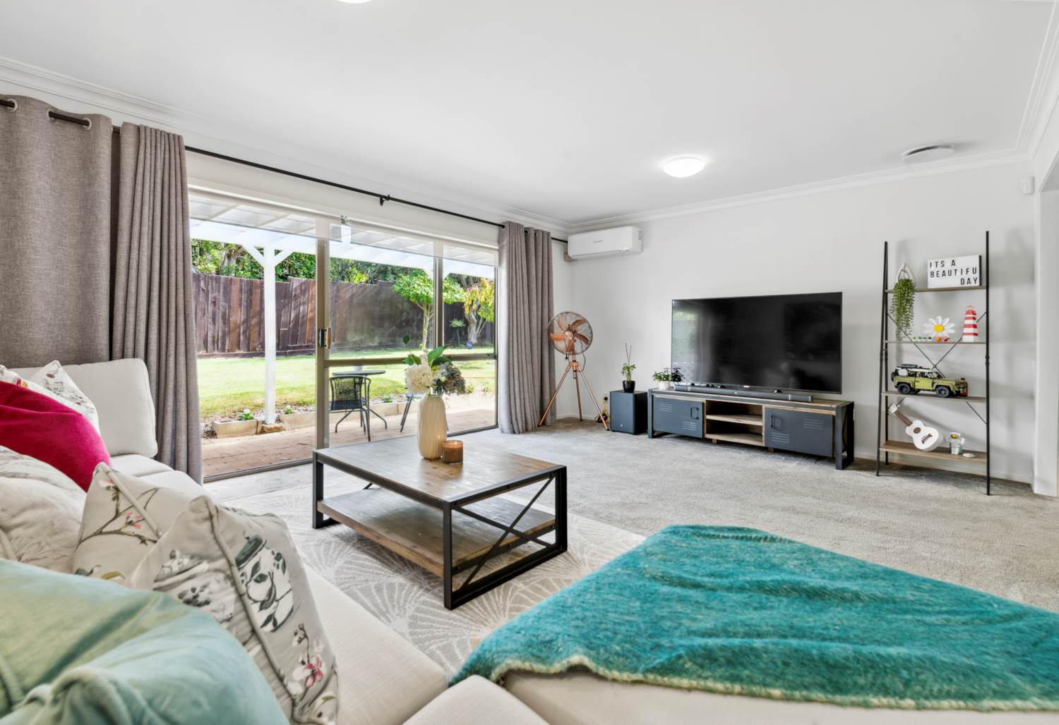 43 Botany Road, Botany Downs, Auckland