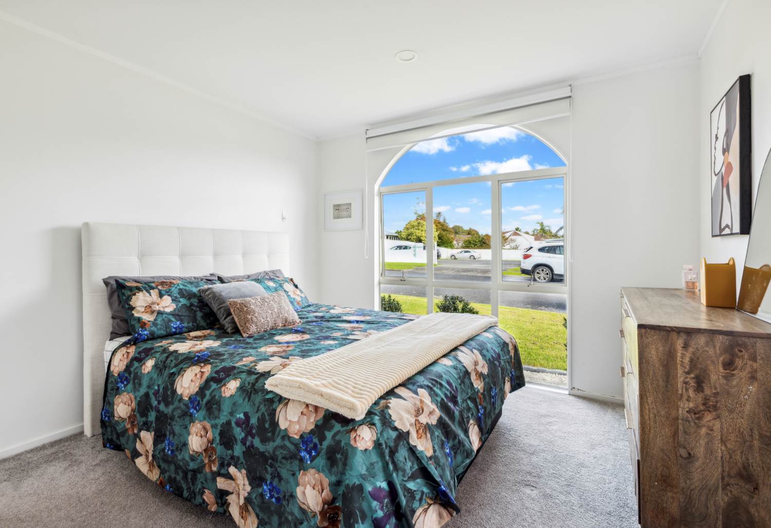 Urgent Sale, 3B Dana Place, Somerville, Auckland