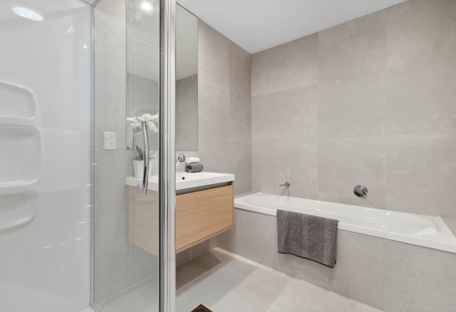 32 Brookview Drive, Flat Bush, Auckland
