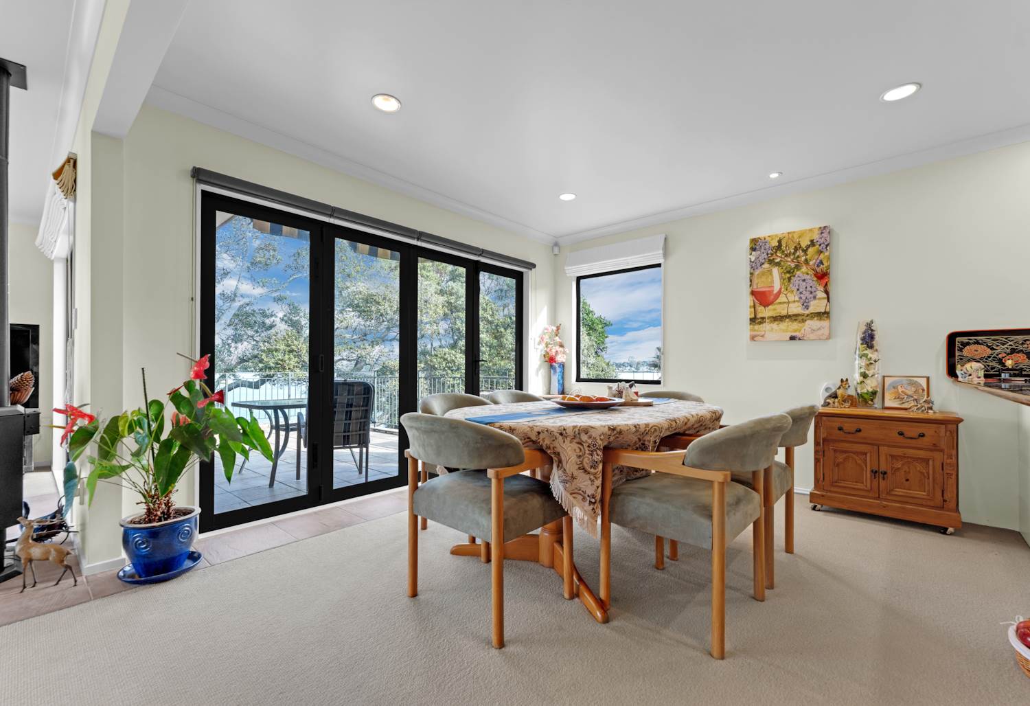 18A Sanctuary Point, Sunnyhills, Auckland