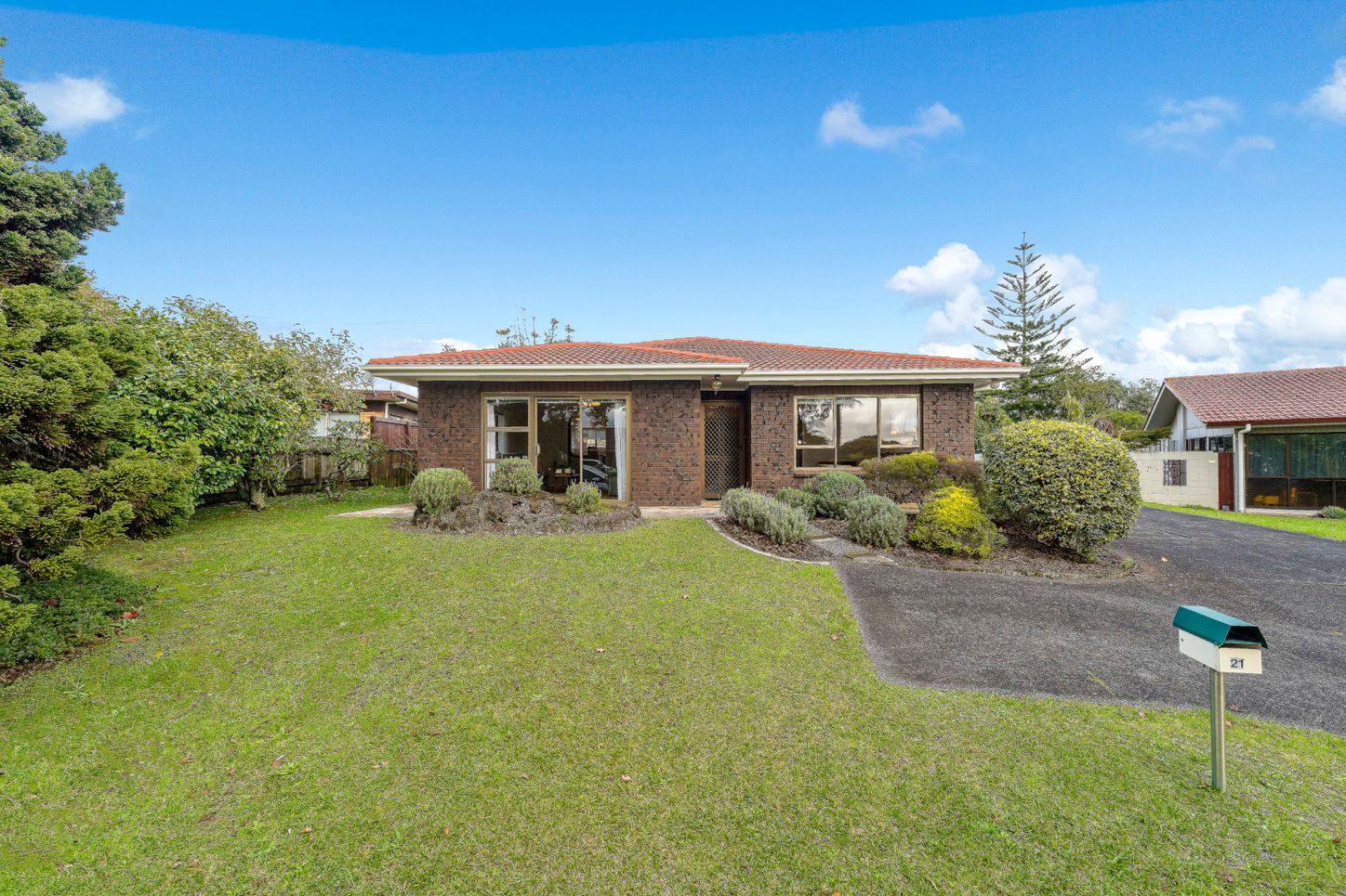 21 Matuhi Rise, Henderson, Auckland