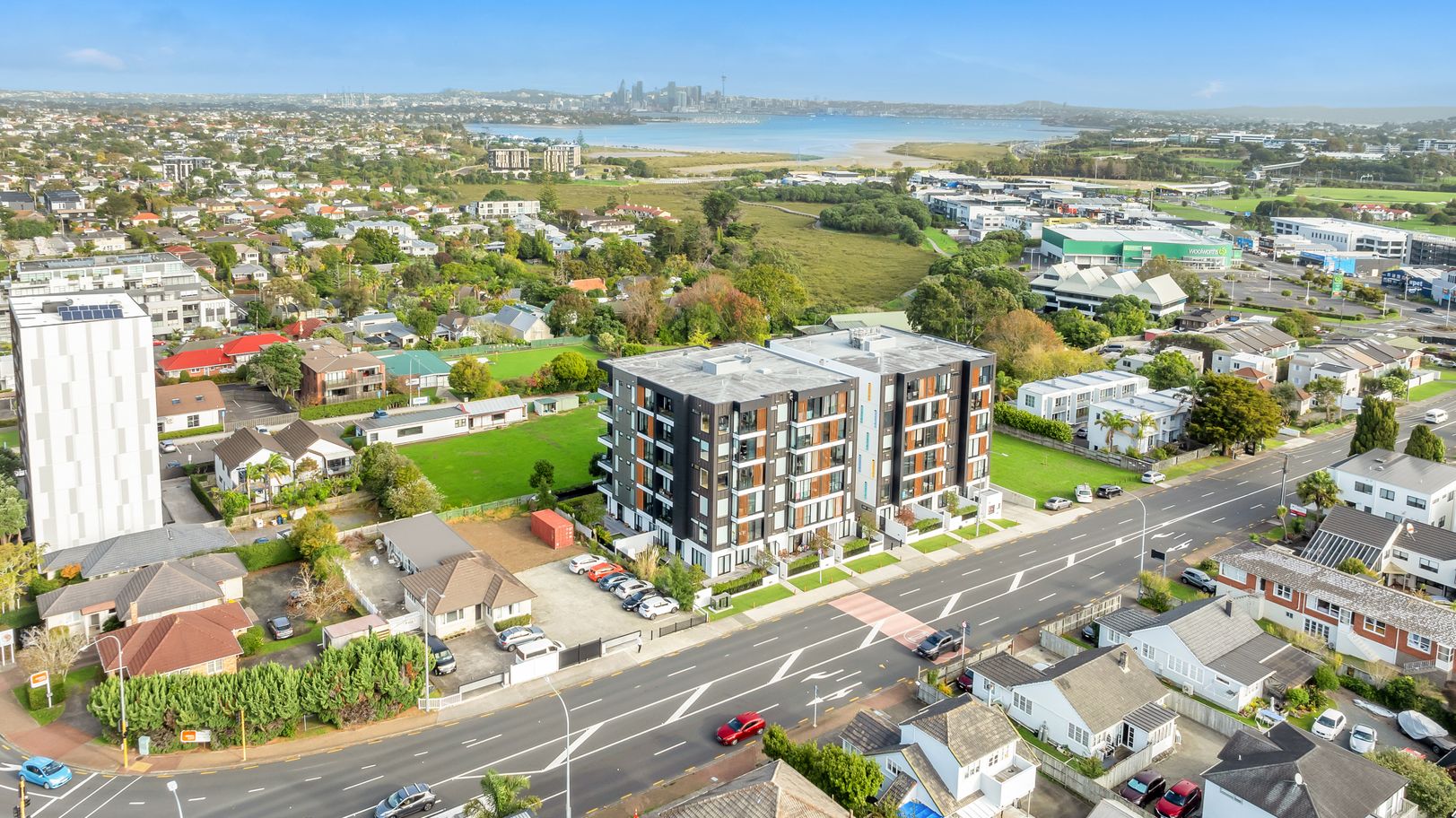 G05/74 Anzac Street, Takapuna, Auckland