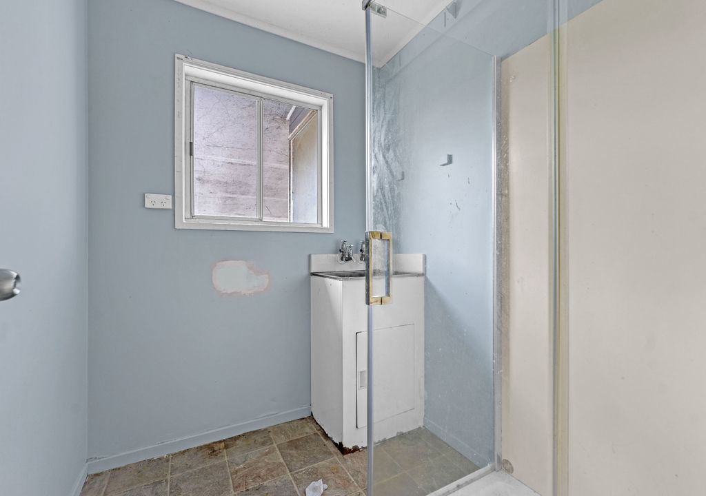 Urgent Sale, 5 Astor Place, Manurewa, Auckland