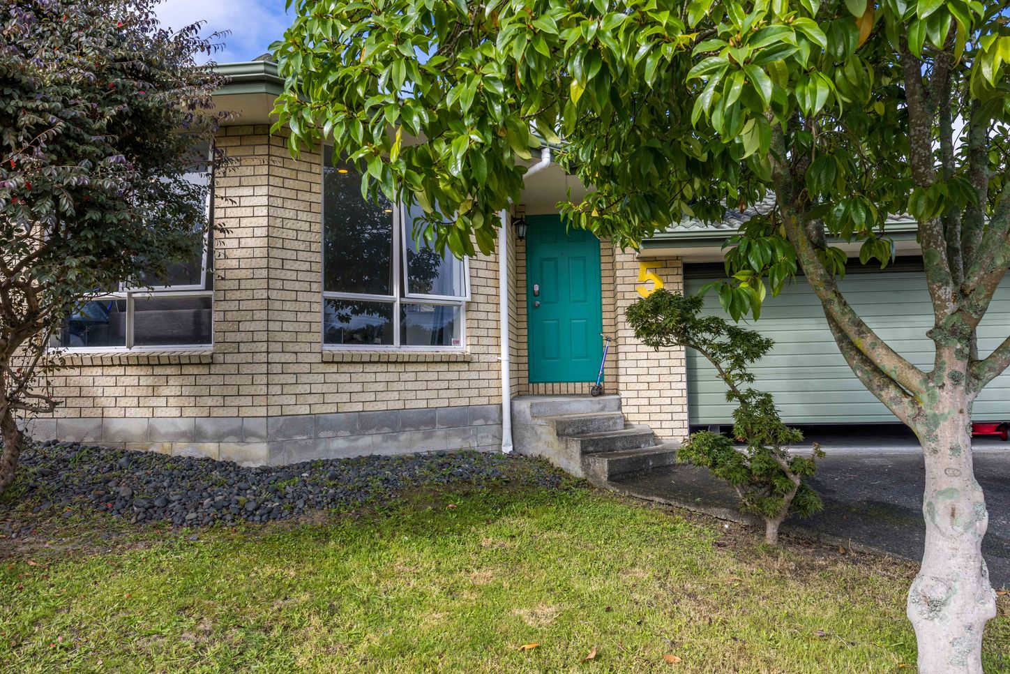 5 Kasia Close, Massey, Auckland