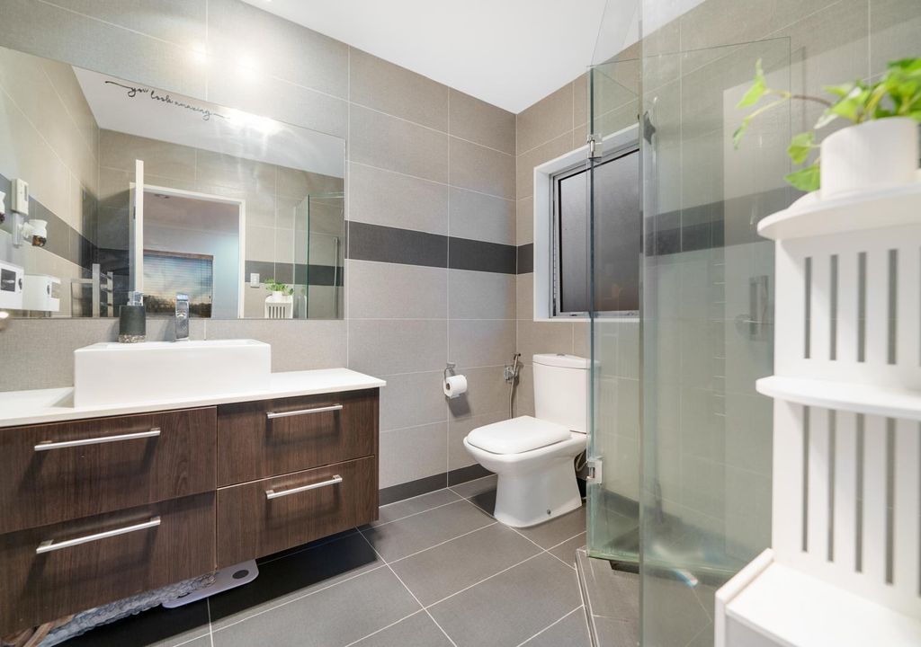 20 Viera Drive, Flat Bush, Auckland