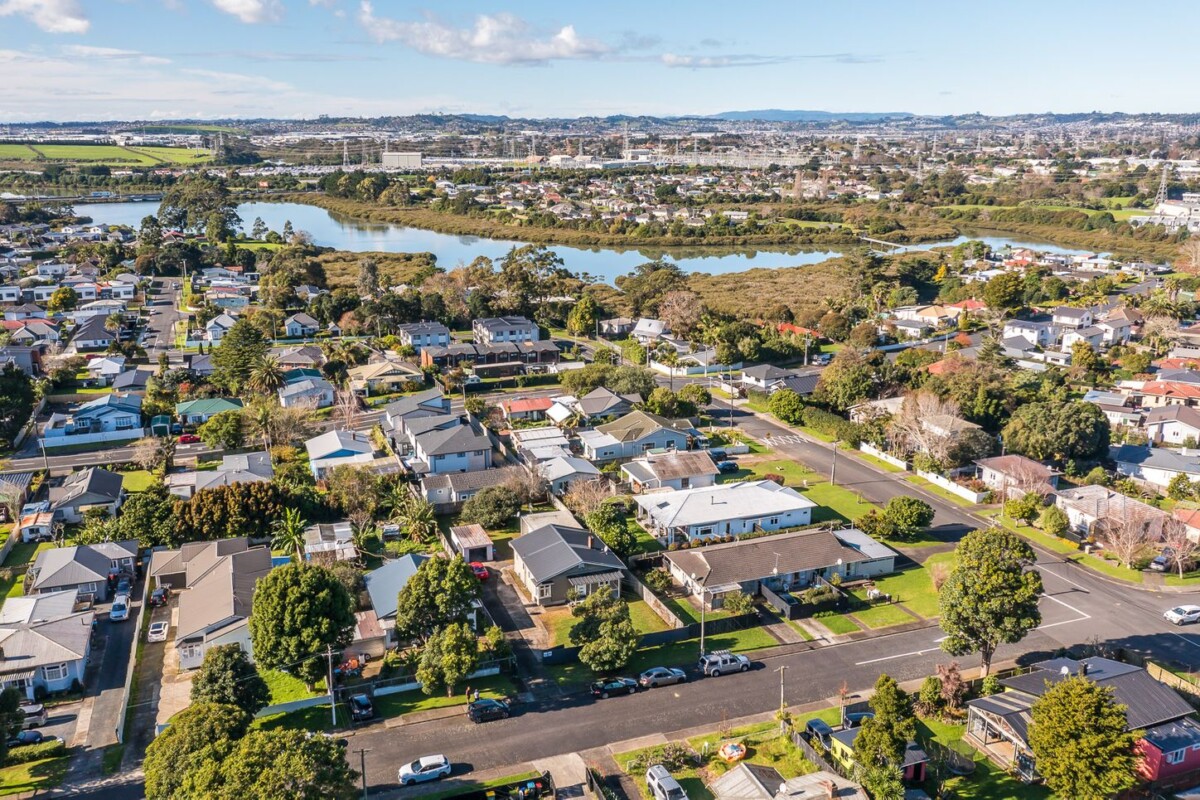 20A and B Sturges Avenue, Otahuhu, Auckland
