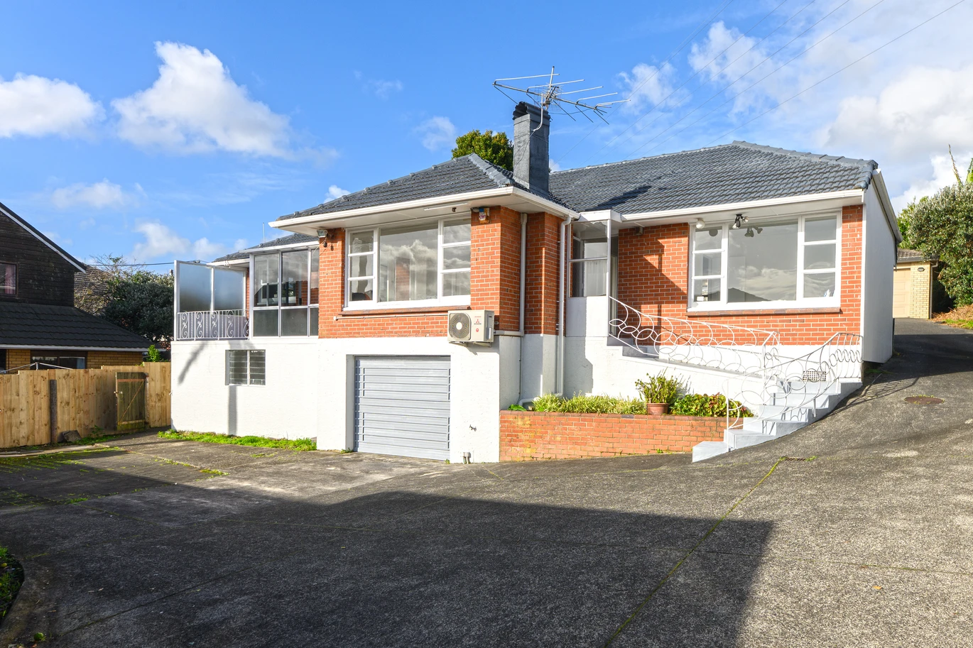 2B Eaton Road, Hillsborough, Auckland