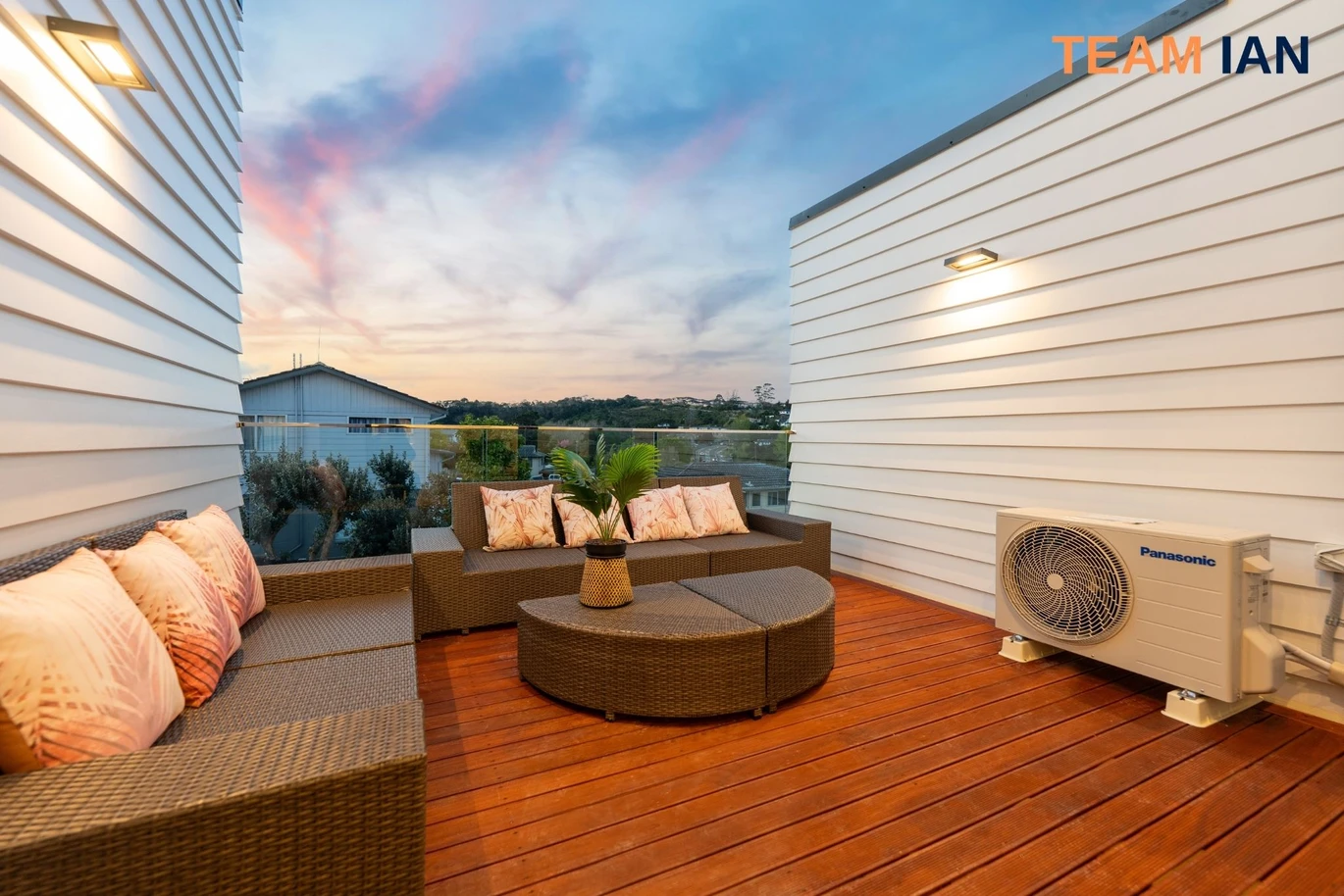 4/14 Sabot Place, Massey, Auckland