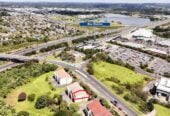 2D/221 Sunset Road, Sunnynook, Auckland