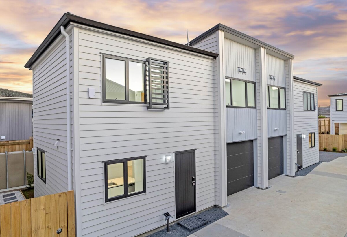 Urgent Sale! Developer Promotion On, 6/6 Pah Road, Papatoetoe, Auckland