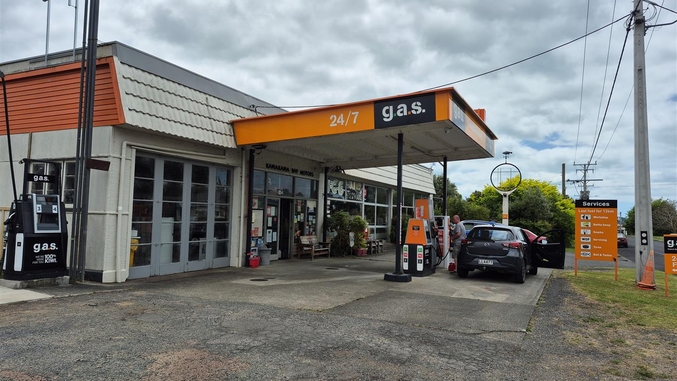 23 – 25 Kawakawa-Orere Road, Kawakawa Bay, Auckland
