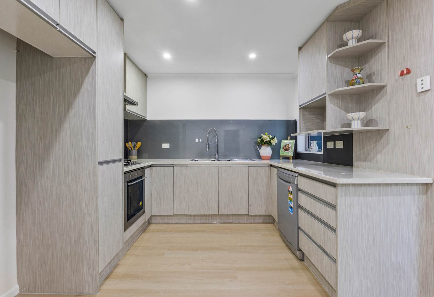5/7 Maru Road, Takanini, Auckland